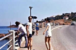 John and Siv on their way back to the house from lunch at the restaurant or a cool drink under the plane-trees. No idea who took the photo.