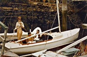 Siv and two students and dear friends from Mamaroneck High School, Nora and Rita -- setting out to move Kijé from a different marina to the New Rochelle marina.
