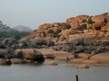 in09_102816453_j_a-550