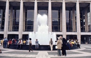 Beautiful fountain in the center of the Plaza at Lincoln Center. Siv is leaning on the edge of the fountain.