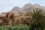 Kasbah (old city) along the piste to Tamnougal -- Mount Kissane in the background ma10_032211051_j_aa-550